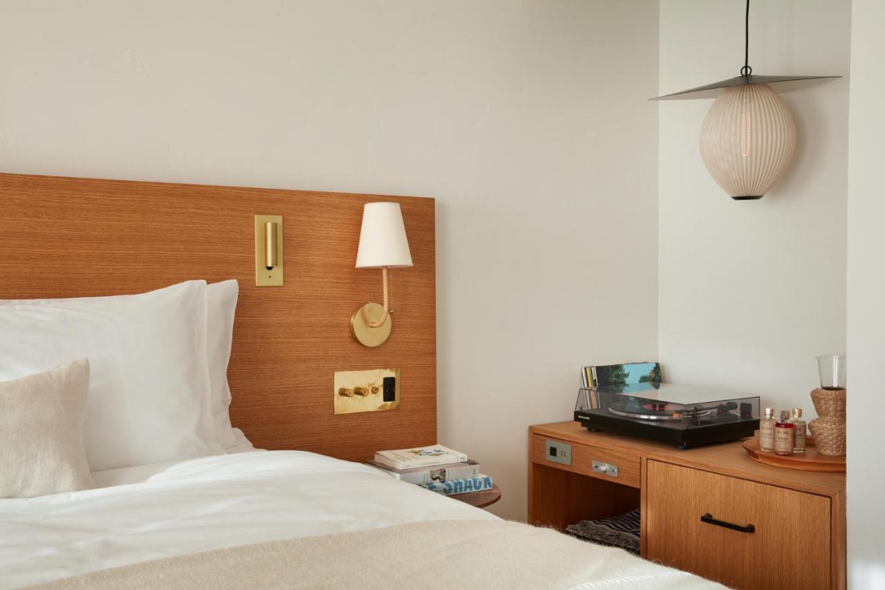 Hotel Joaquin (Adults Only) Лагуна Бич Экстерьер фото